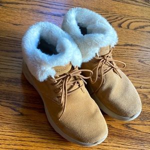 Leather On-The-Go Joy Sketchers size 8 VGUC